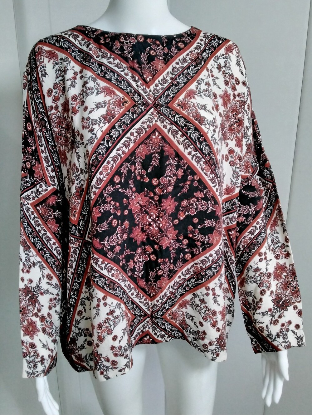 Zara Woman Drop-Shoulder Long-Sleeve Floral Bandana Print Top Sz S